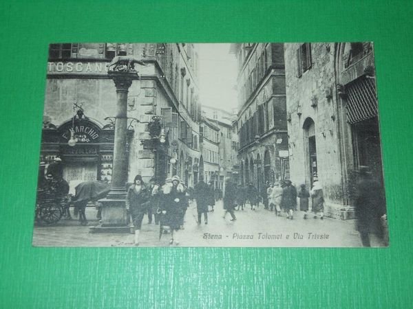 Cartolina Siena - Piazza Tolomei e Via Trieste 1910 ca