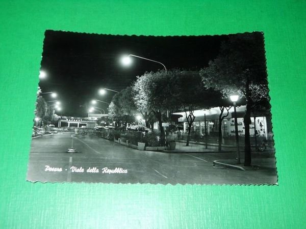 Cartolina Pesaro - Viale della Repubblica 1959