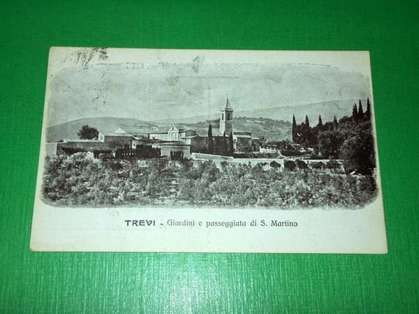 Cartolina Trevi - Giardini e passeggiata di S. Martino 1908