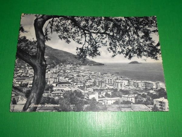 Cartolina Alassio ( Savona ) - Panorama 1956