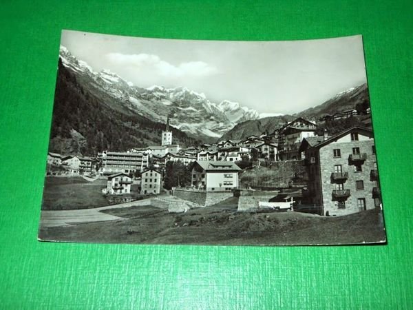 Cartolina Valtournanche - Panorama e sfondo Grandes Murailles 1963