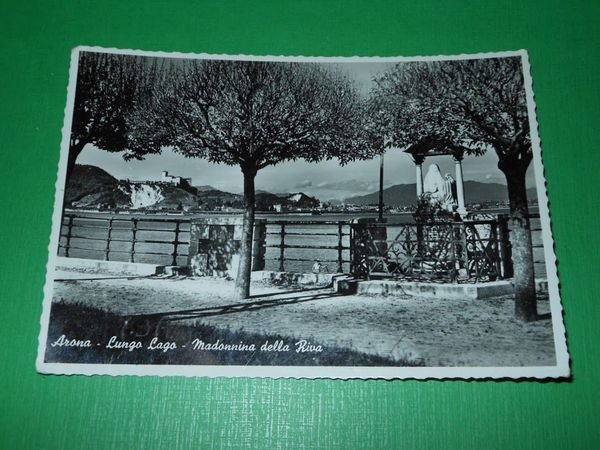 Cartolina Arona - Lungo Lago - Madonnina della Riva 1954