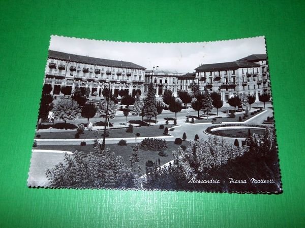 Cartolina Alessandria - Piazza Matteotti 1958