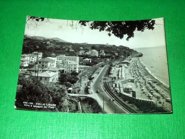 Cartolina Celle Ligure - Ville e spiaggia dei Piani 1952
