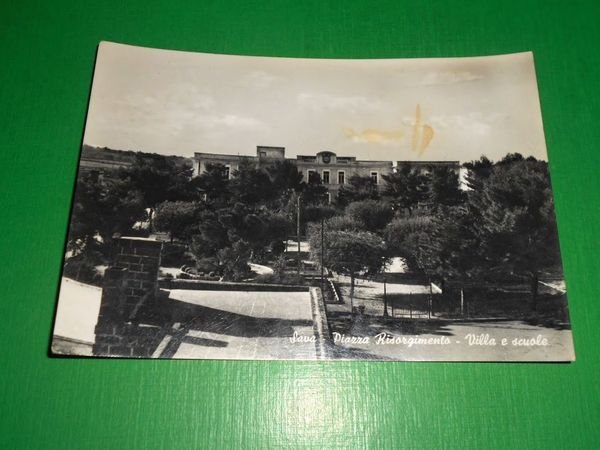 Cartolina Sava ( Taranto ) - Piazza Risorgimento - Villa …