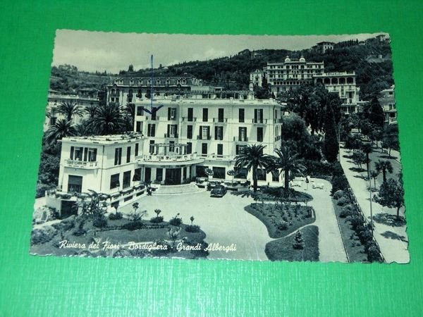 Cartolina Riviera dei Fiori - Bordighera - Grandi Alberghi 1958