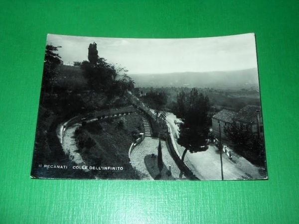 Cartolina Recanati - Colle dell' Infinito 1951.
