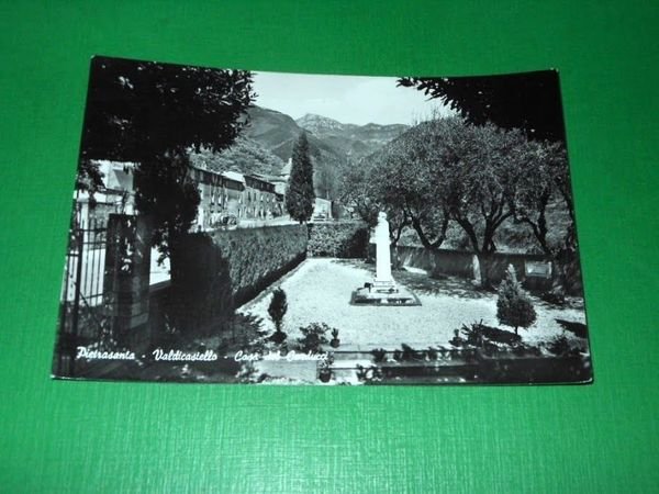 Cartolina Pietrasanta - Valdicastello - Casa del Carducci 1966.
