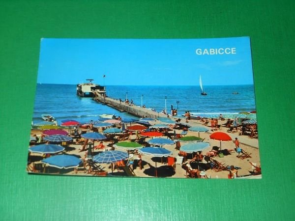 Cartolina Gabicce - Particolare di spiaggia 1969