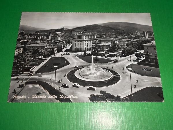 Cartolina Brescia - Piazzale della Repubblica 1950 ca | Immagine principale