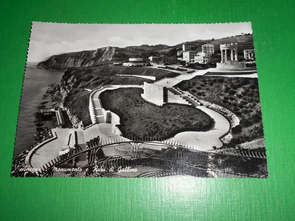 Cartolina Ancona - Monumento e Rupi di Gallina 1955 ca