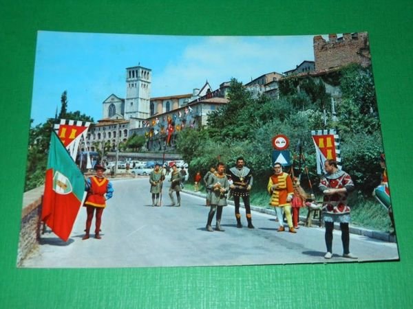 Cartolina Assisi - Manifestazione folcloristica del Calendimaggio 1965 ++