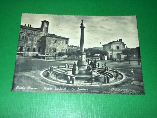 Cartolina Oriolo Romano - Piazza Umberto - La Fontana 1961