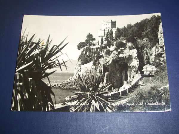 Cartolina Finale Ligure - Il castelletto 1962