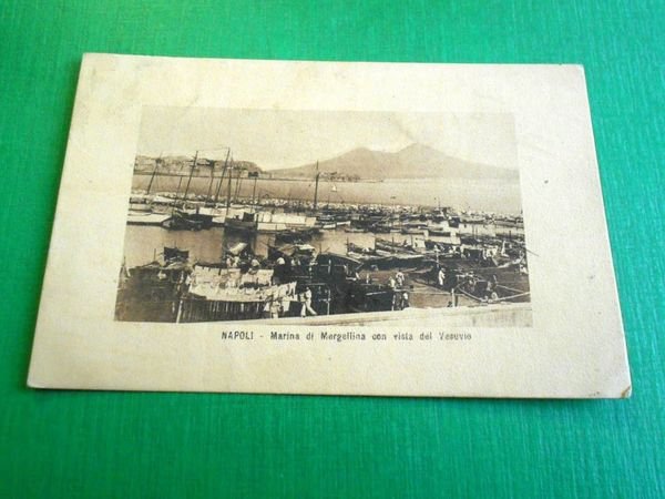 Cartolina Napoli - Marina di Mergellina con vista del Vesuvio …