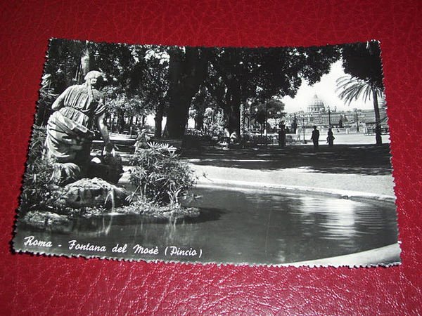Cartolina Roma - Fontana del Mosè (Pincio) 1955