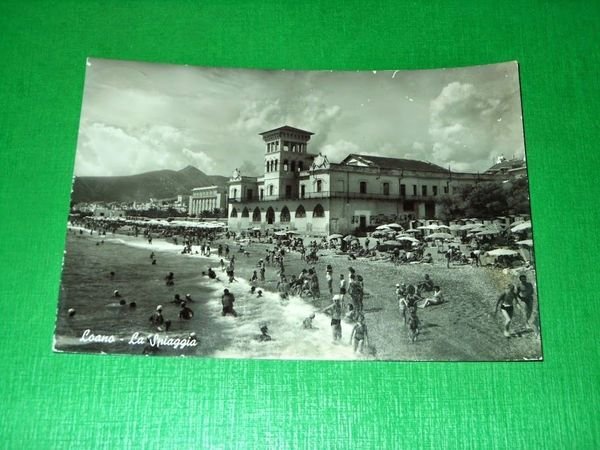 Cartolina Loano - La spiaggia 1954.