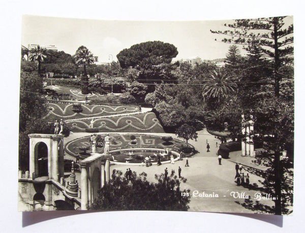 Cartolina Catania - Villa Bellini 1954. -