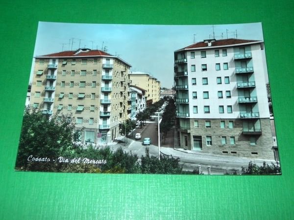 Cartolina Cossato ( Biella ) - Via del Mercato 1955 …