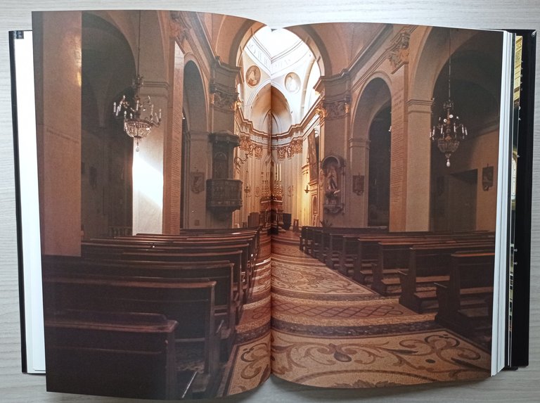 A. Castelli e D. Roggero - Casale: immagine di una …