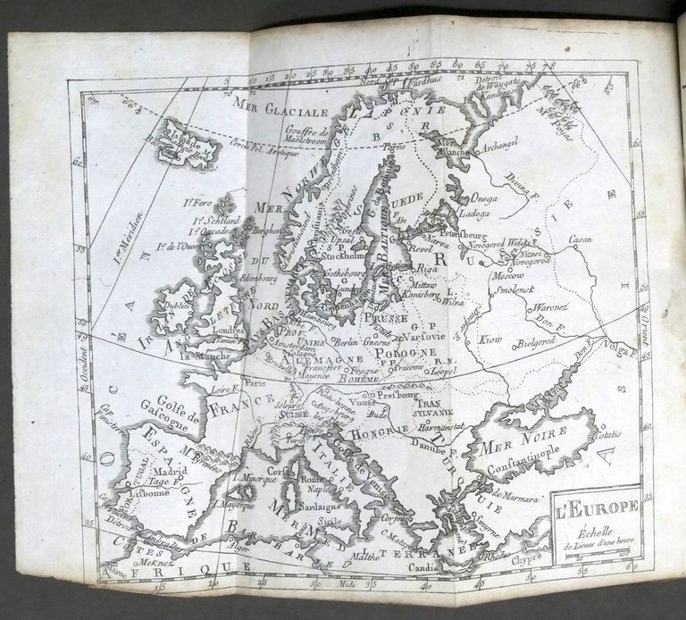 Abregé de la geographie de Crozat, par demandes et par …