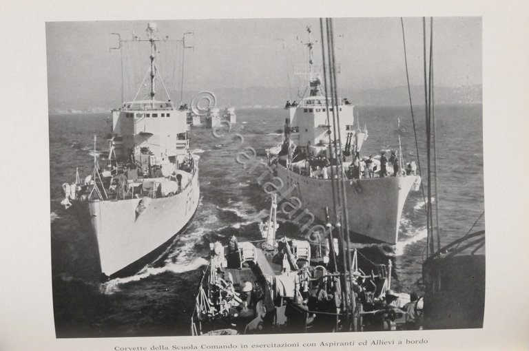 Annuario della Accademia Navale - Anno Accademico 1961-62 | Immagine Gallery 3