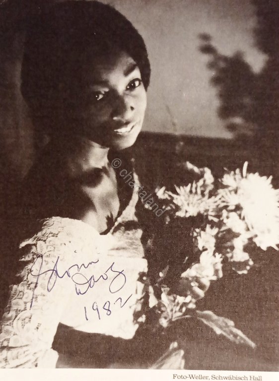 Autografo su Cartincino Fotografico - Gloria Davy - Cantante - … | Immagine Gallery 2