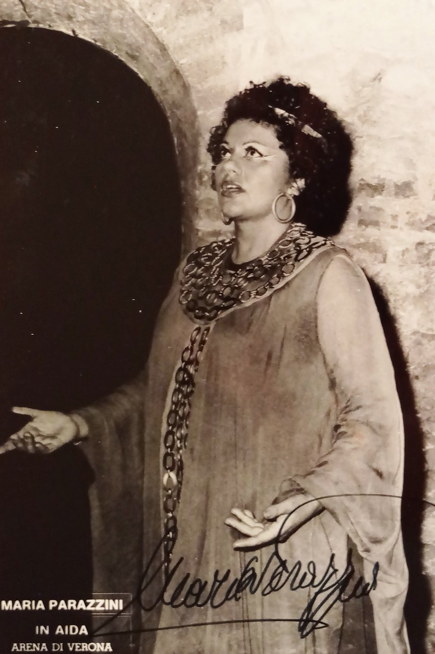 Autografo su Fotografia - Maria Parazzini - Soprano - Anni … | Immagine principale