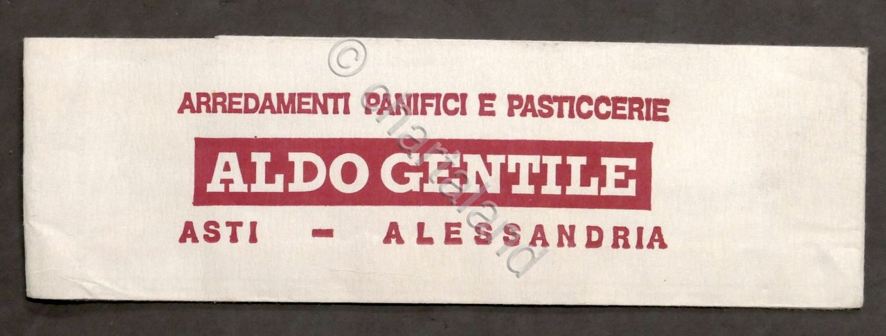 Cappello in carta - Aldo Gentile arredamenti panifici e pasticcerie …