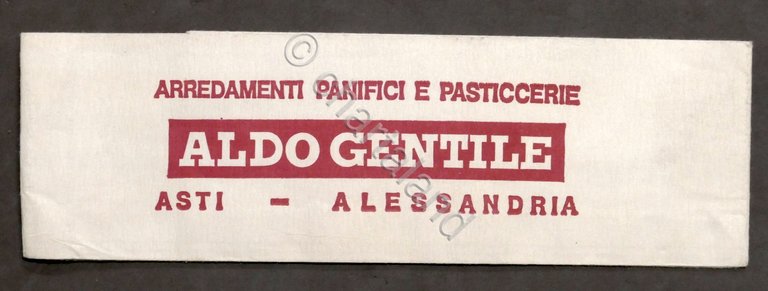 Cappello in carta - Aldo Gentile arredamenti panifici e pasticcerie Asti 1960 ca