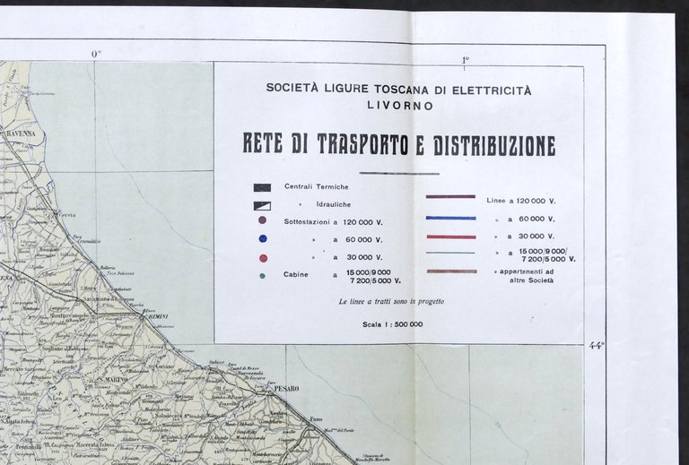 Carta geografica Rete di Trasporto e Distribuzione Eletttricità Toscana anni …