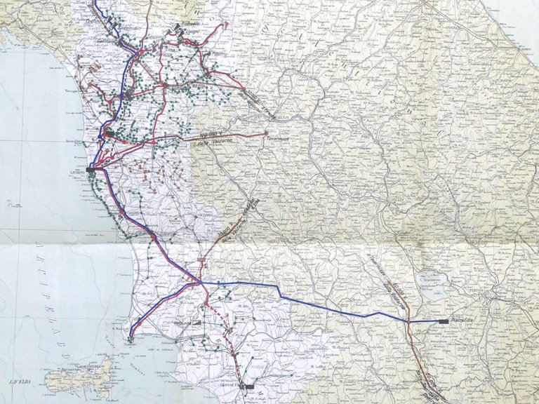 Carta geografica Rete di Trasporto e Distribuzione Eletttricità Toscana anni …
