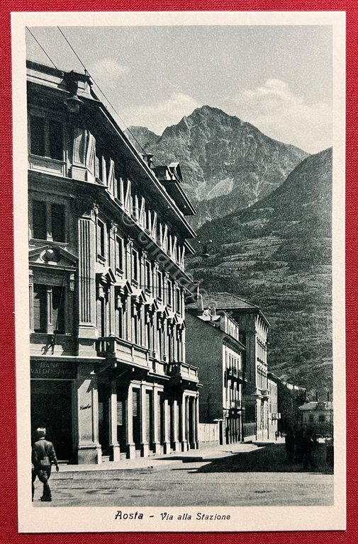 Cartolina - Aosta - Via alla Stazione - 1920 ca. | Immagine Gallery 2