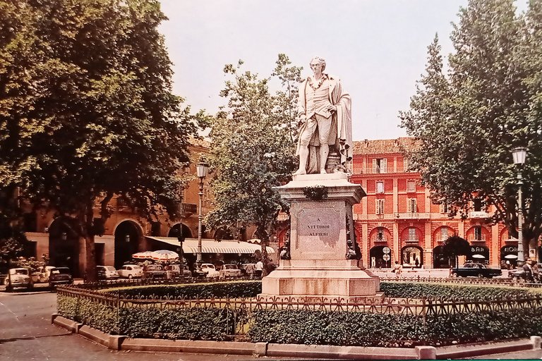 Cartolina - Asti - Monumento a V. Alfieri - 1980 …