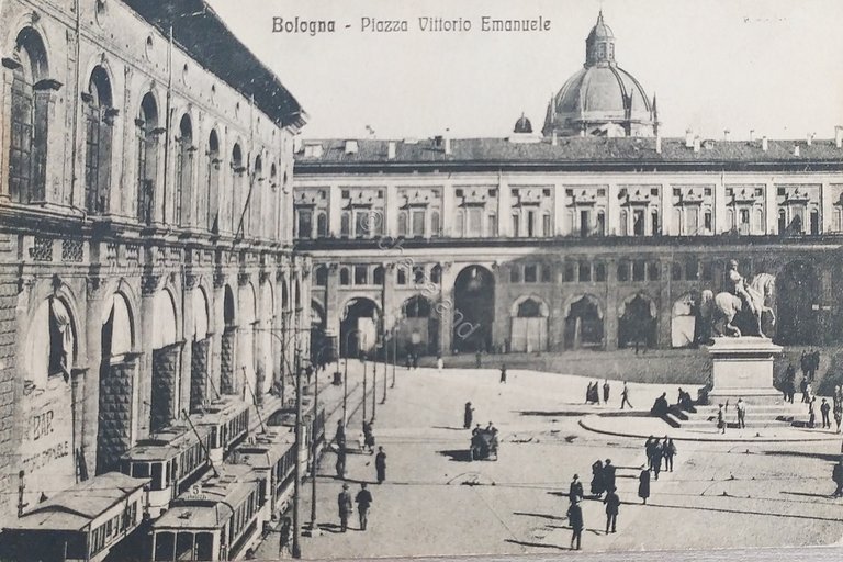 Cartolina - Bologna - Piazza Vittorio Emanuele - 1900 ca.