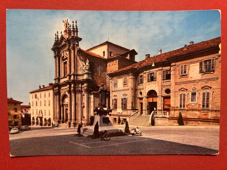 Cartolina - Bra ( Cuneo ) - Piazza Caduti e …