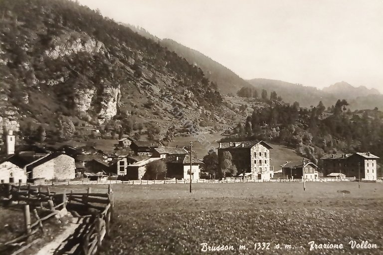 Cartolina - Brusson - Frazione Vollon - 1956