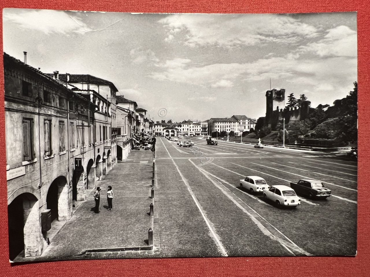 Cartolina - Castelfranco Veneto ( Treviso ) - Piazza Giorgione …