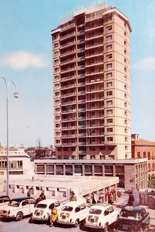 Cartolina - Catania - Il Grattacielo - 1962