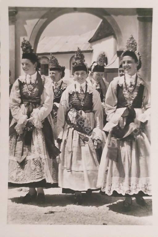 Cartolina - Costumi - Dalla Valle di gardena - 1960 …