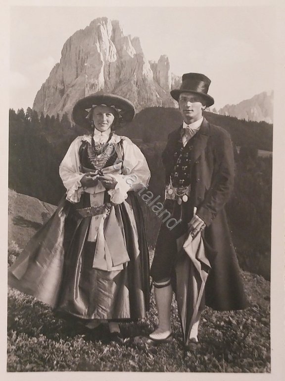 Cartolina - Costumi dell'Alto Adige - Val Gardena - Dolomiti …