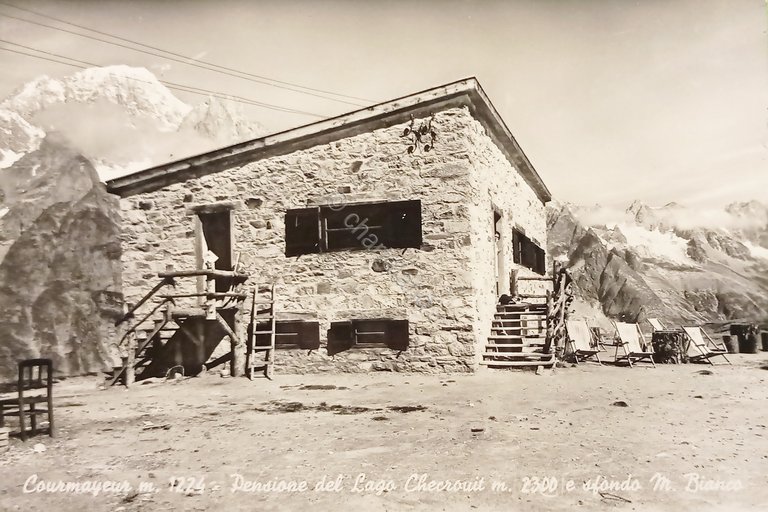 Cartolina - Courmayeur - Pensione del Lago Checrouit e sfondo …