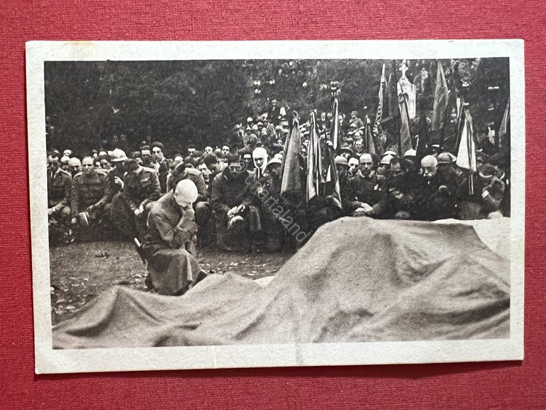 Cartolina - Gabriele D'Annunzio - Il Comandante presso le bare … | Immagine Gallery 2