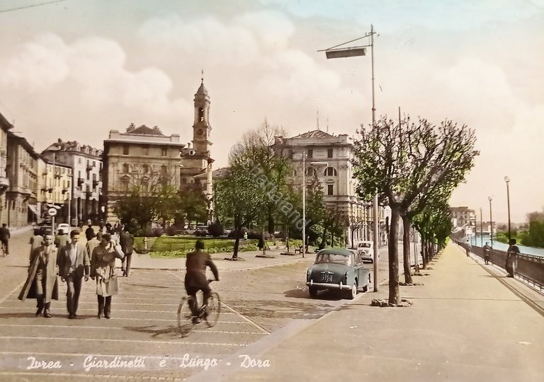 Cartolina - Ivrea - Giardinetti e Lungo Dora - 1954