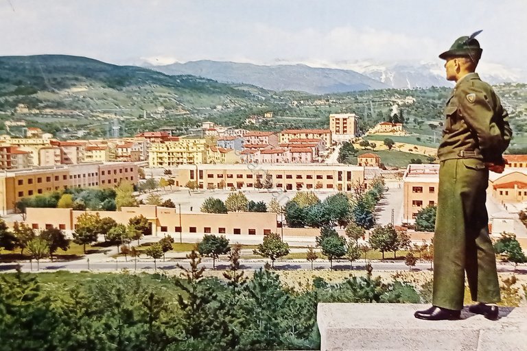 Cartolina - L'Aquila degli Abruzzi - Quartiere Torrione - Caserma …