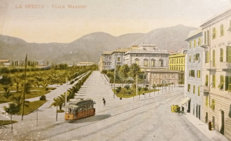 Cartolina - La Spezia - Viale Mazzini - 1914 ca.