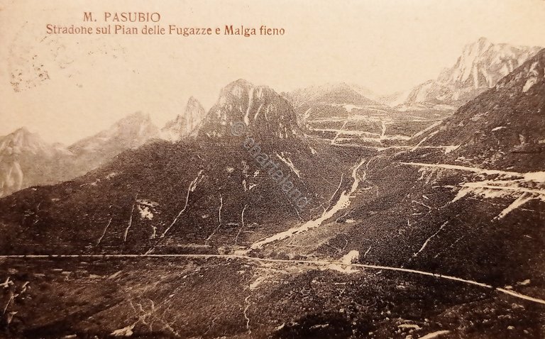 Cartolina - M. Pasubio - Stradone sul Pian delle Fugazze …