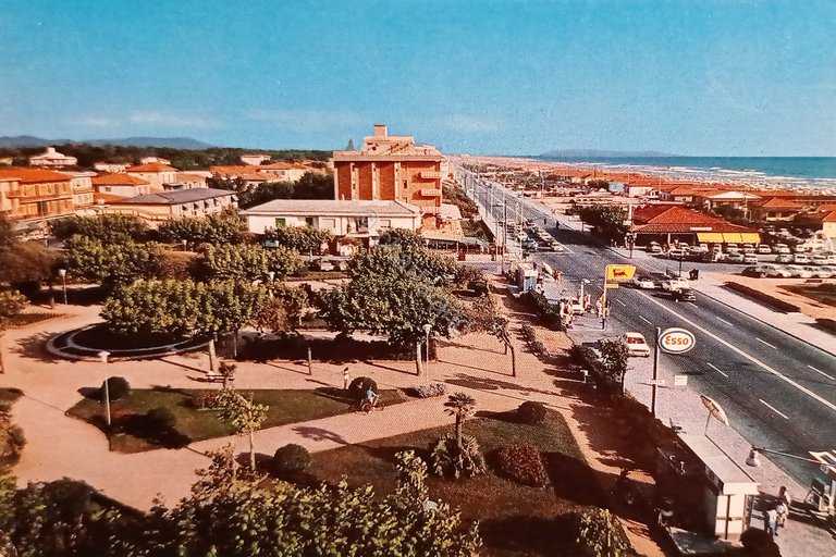 Cartolina - Marina di Pietrasanta - Panorama - 1978