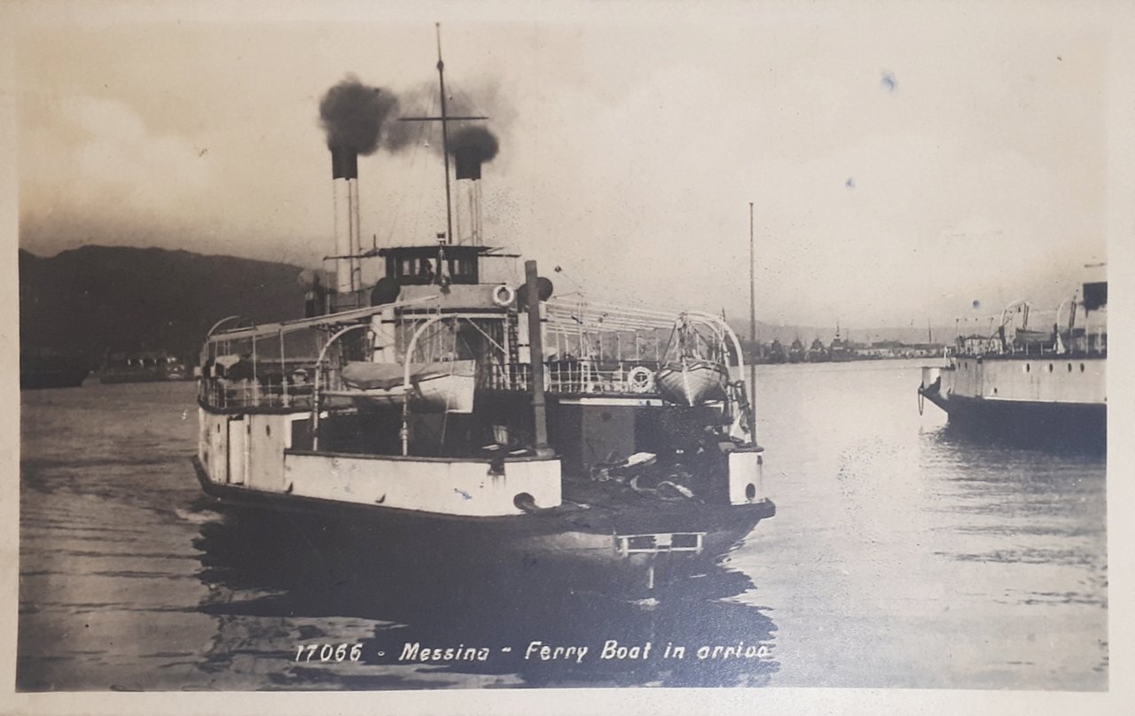 Cartolina - Messina - Ferry Boat in arrivo - 1932