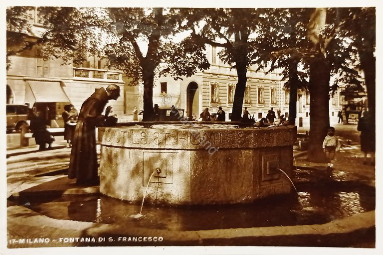 Cartolina - Milano - Fontana di S. Francesco - 1940